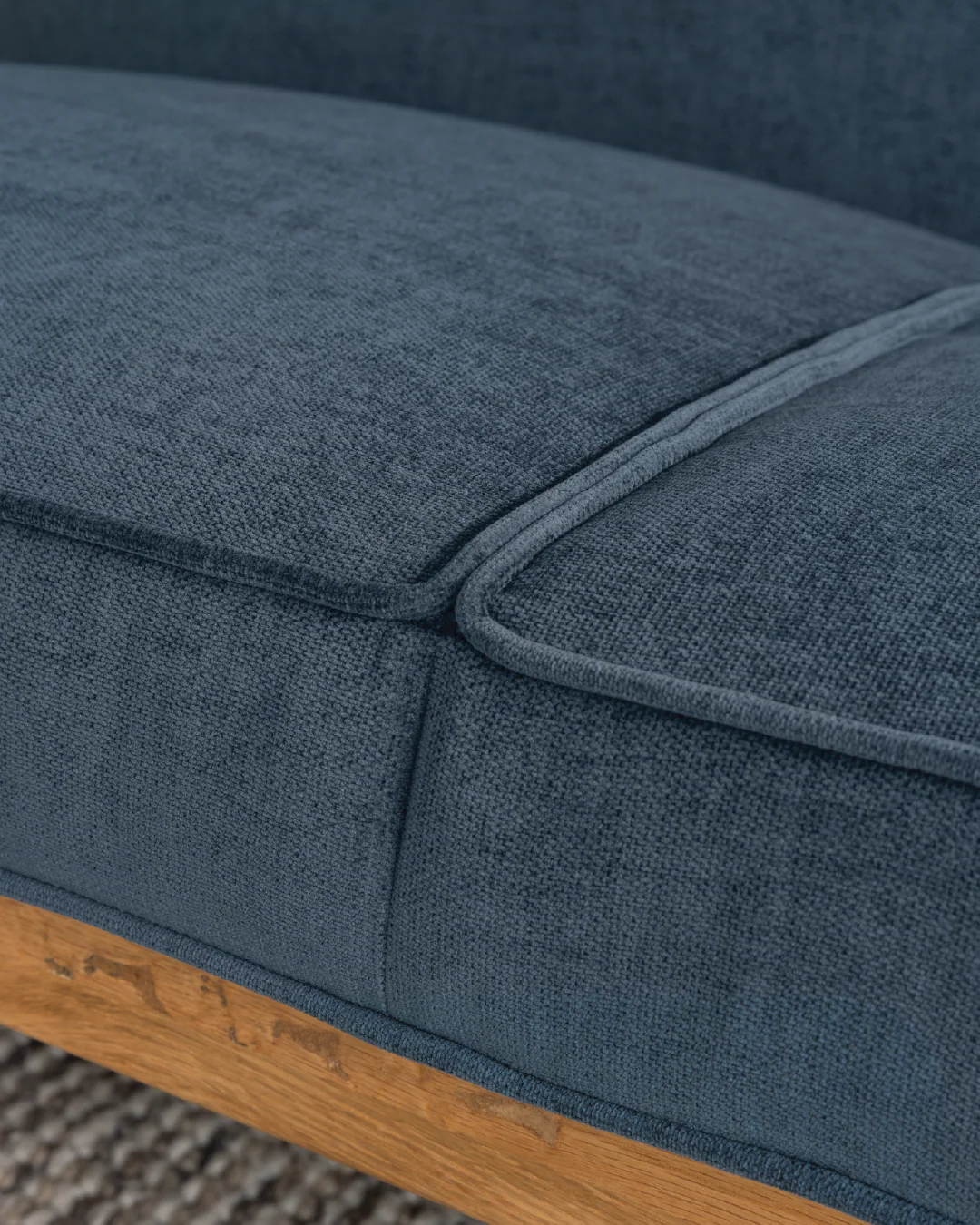 Arna Lounge 2 Seat Sofa - Image 7