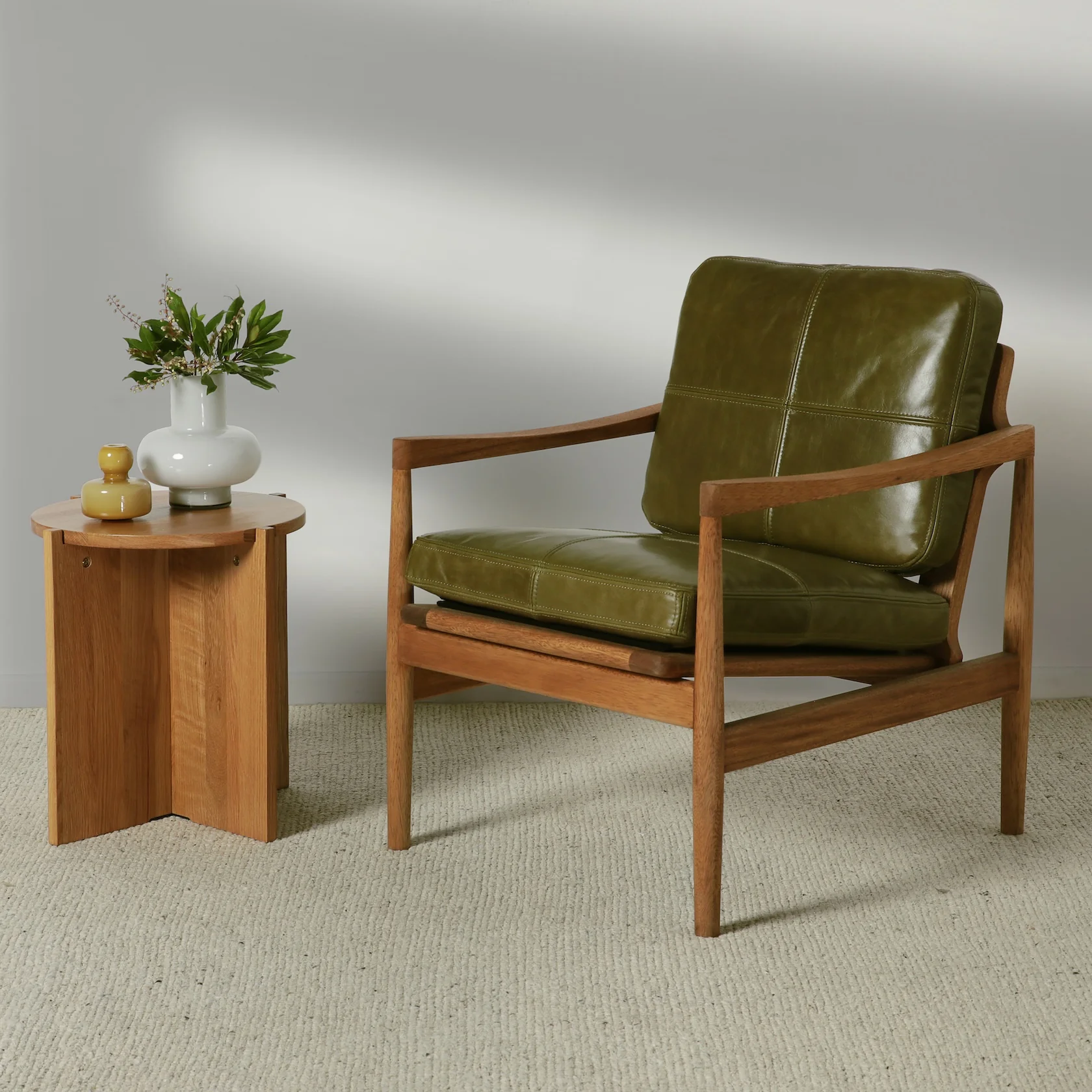 Den Armchair - Walnut & Leather - Image 4