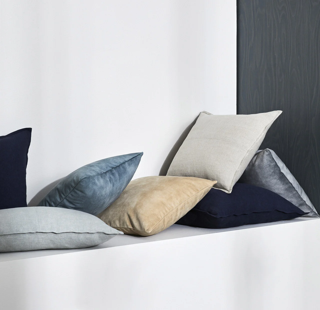 Weave Como Linen Cushion - Image 3